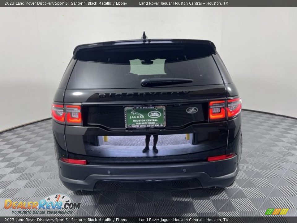 2023 Land Rover Discovery Sport S Santorini Black Metallic / Ebony Photo #5