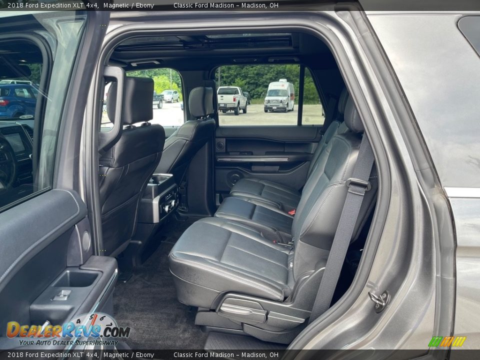 2018 Ford Expedition XLT 4x4 Magnetic / Ebony Photo #14