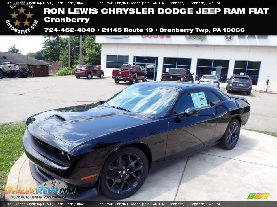 2022 Dodge Challenger R/T Pitch Black / Black Photo #1