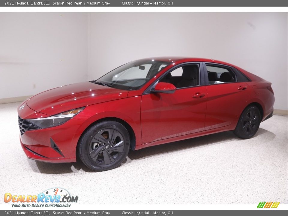 2021 Hyundai Elantra SEL Scarlet Red Pearl / Medium Gray Photo #3