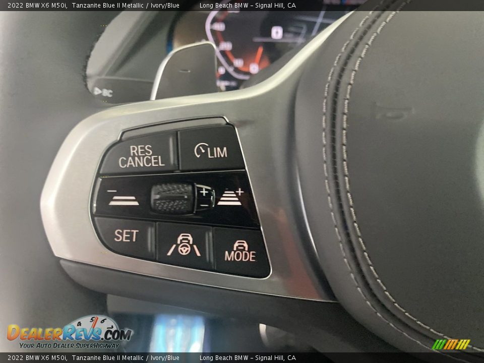 2022 BMW X6 M50i Steering Wheel Photo #16