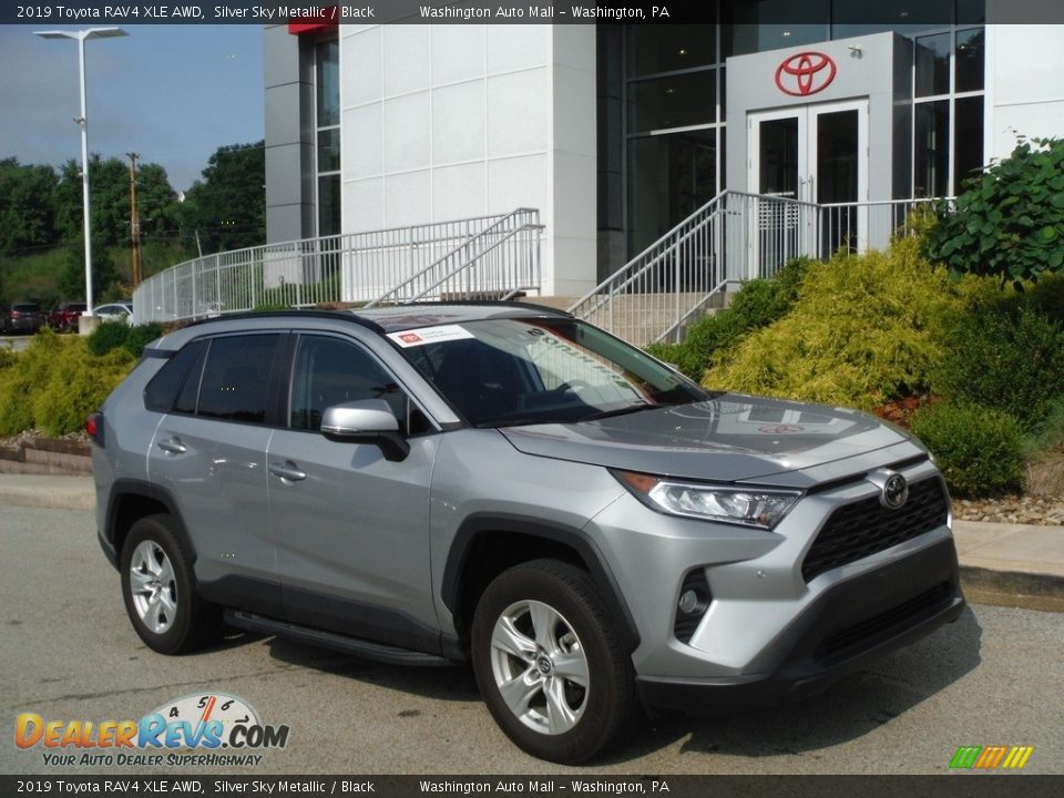 2019 Toyota RAV4 XLE AWD Silver Sky Metallic / Black Photo #1