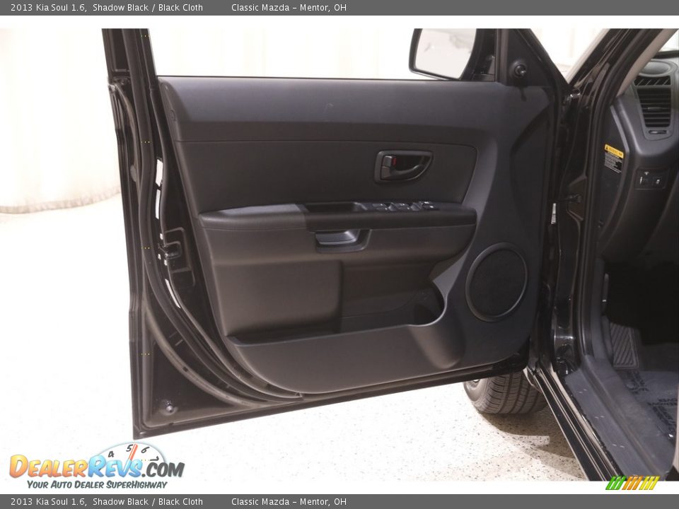 2013 Kia Soul 1.6 Shadow Black / Black Cloth Photo #4