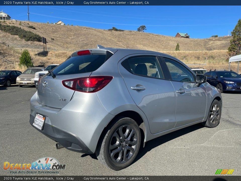 2020 Toyota Yaris XLE Hatchback Icicle / Gray Photo #5