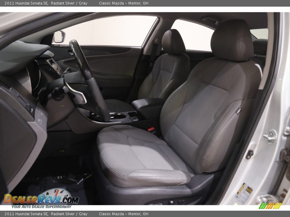 2011 Hyundai Sonata SE Radiant Silver / Gray Photo #5