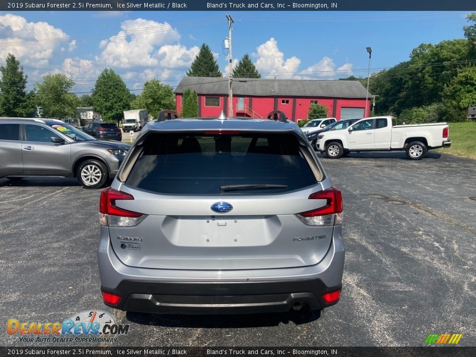 2019 Subaru Forester 2.5i Premium Ice Silver Metallic / Black Photo #4