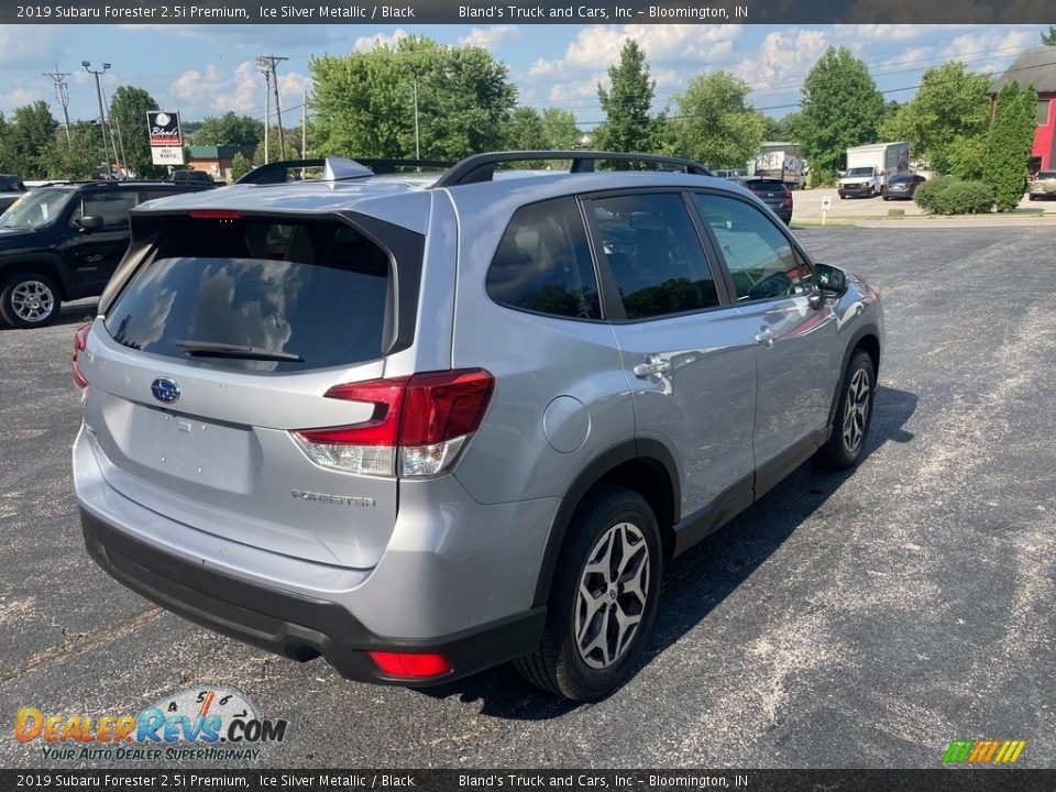 2019 Subaru Forester 2.5i Premium Ice Silver Metallic / Black Photo #5