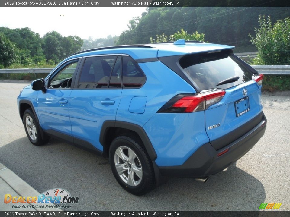 2019 Toyota RAV4 XLE AWD Blue Flame / Light Gray Photo #15