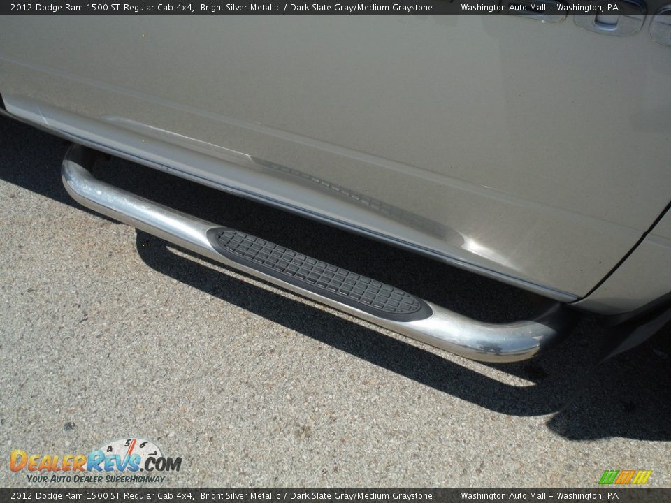 2012 Dodge Ram 1500 ST Regular Cab 4x4 Bright Silver Metallic / Dark Slate Gray/Medium Graystone Photo #3