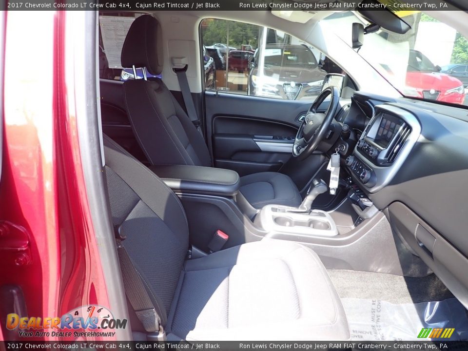 2017 Chevrolet Colorado LT Crew Cab 4x4 Cajun Red Tintcoat / Jet Black Photo #11