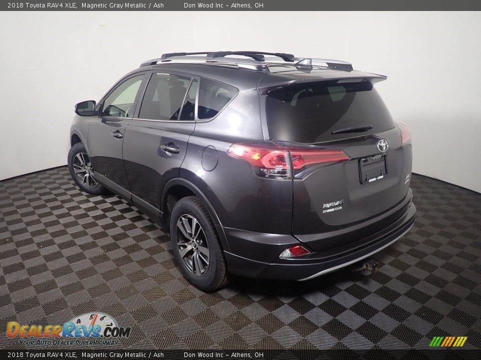 2018 Toyota RAV4 XLE Magnetic Gray Metallic / Ash Photo #14