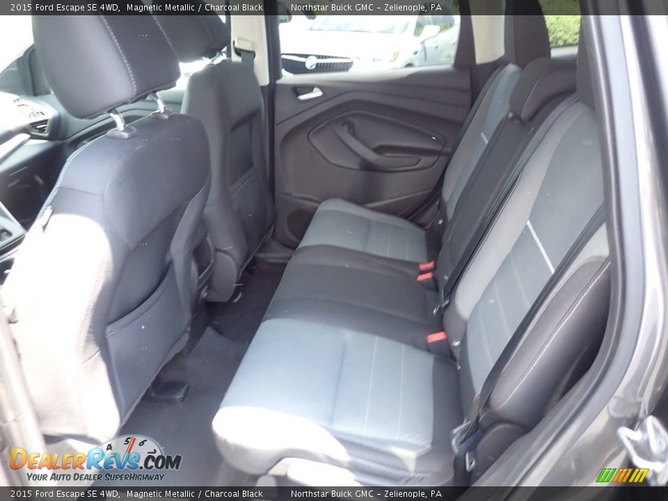 2015 Ford Escape SE 4WD Magnetic Metallic / Charcoal Black Photo #18