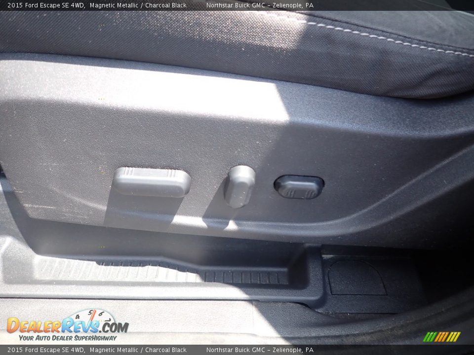 2015 Ford Escape SE 4WD Magnetic Metallic / Charcoal Black Photo #21