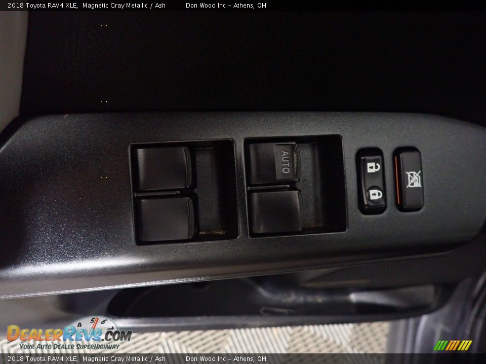 2018 Toyota RAV4 XLE Magnetic Gray Metallic / Ash Photo #24