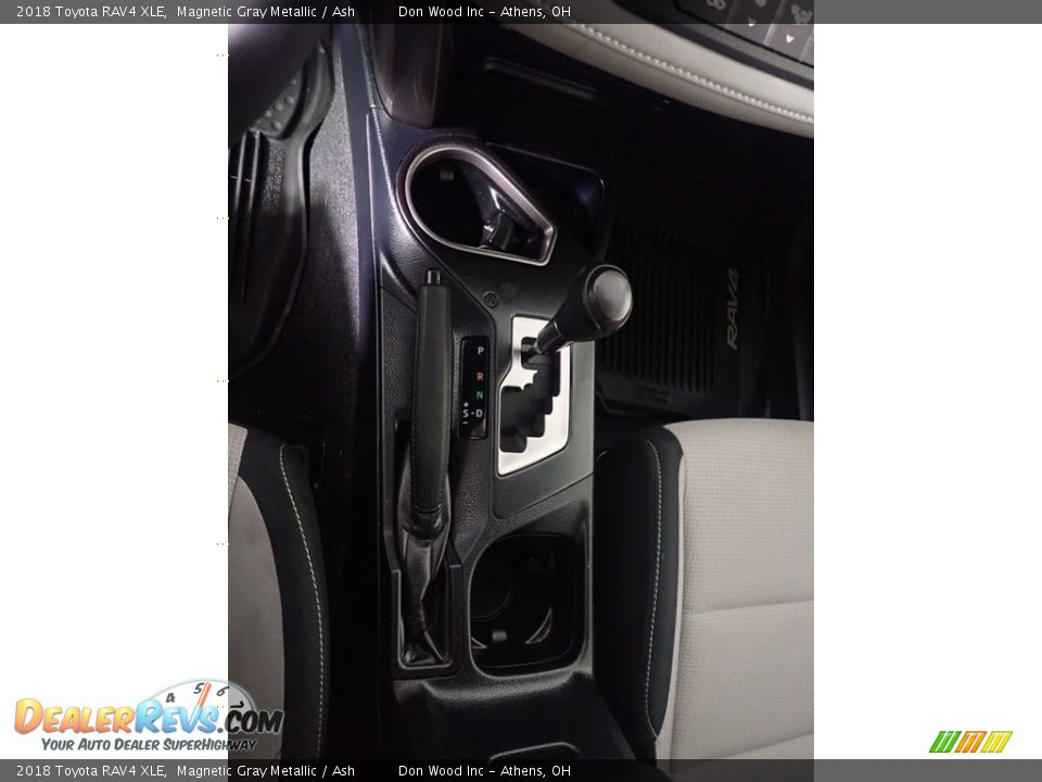 2018 Toyota RAV4 XLE Magnetic Gray Metallic / Ash Photo #35