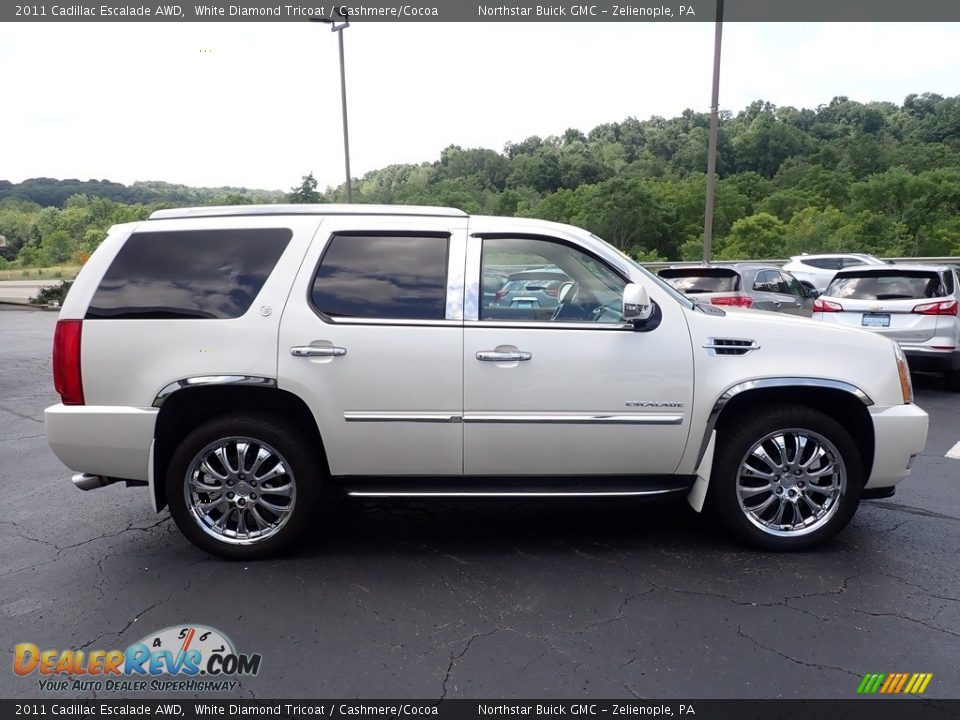 2011 Cadillac Escalade AWD White Diamond Tricoat / Cashmere/Cocoa Photo #8