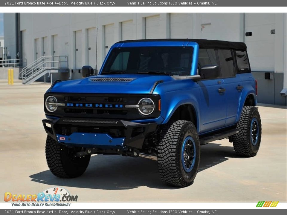 2021 Ford Bronco Base 4x4 4-Door Velocity Blue / Black Onyx Photo #6