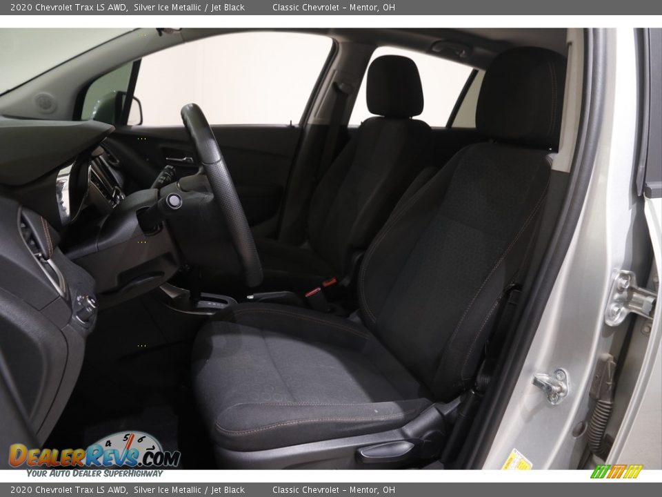 2020 Chevrolet Trax LS AWD Silver Ice Metallic / Jet Black Photo #5