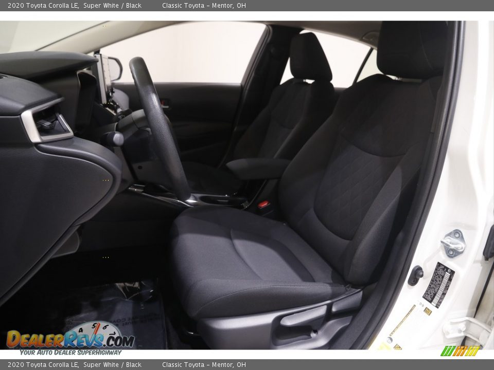 2020 Toyota Corolla LE Super White / Black Photo #5