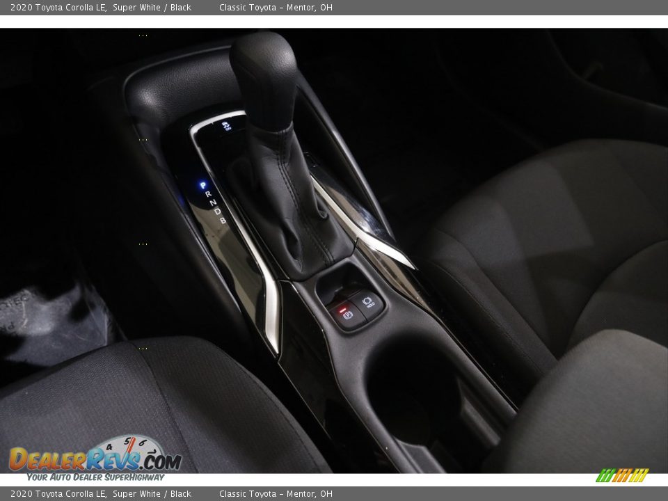 2020 Toyota Corolla LE Super White / Black Photo #12