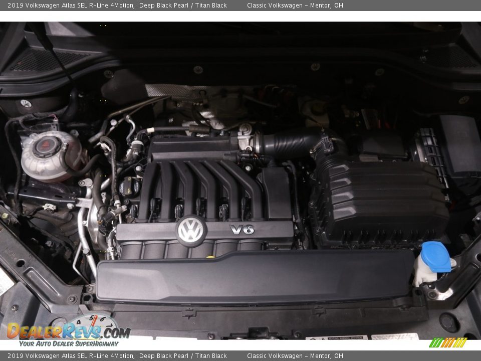 2019 Volkswagen Atlas SEL R-Line 4Motion Deep Black Pearl / Titan Black Photo #22
