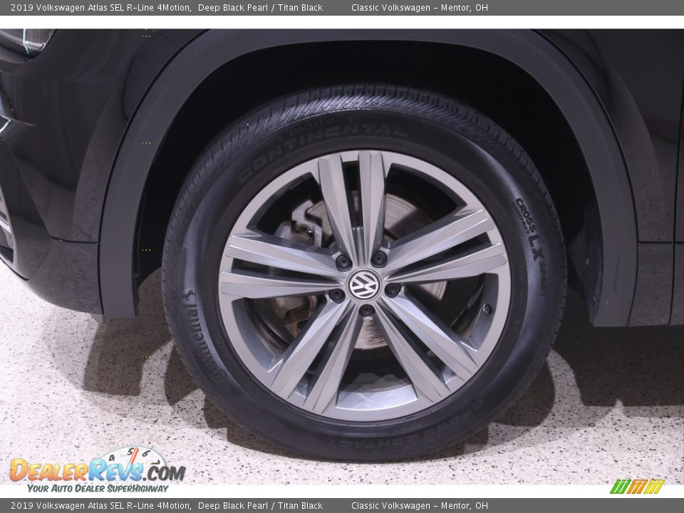 2019 Volkswagen Atlas SEL R-Line 4Motion Deep Black Pearl / Titan Black Photo #23