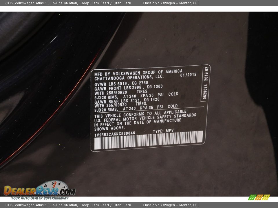 2019 Volkswagen Atlas SEL R-Line 4Motion Deep Black Pearl / Titan Black Photo #24