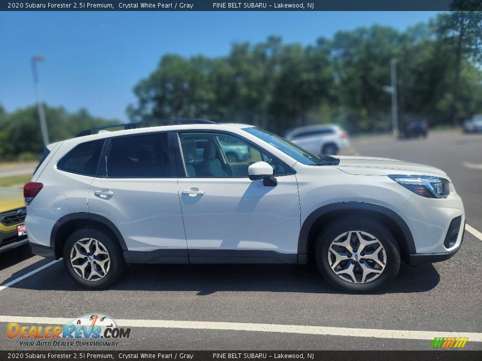 2020 Subaru Forester 2.5i Premium Crystal White Pearl / Gray Photo #4