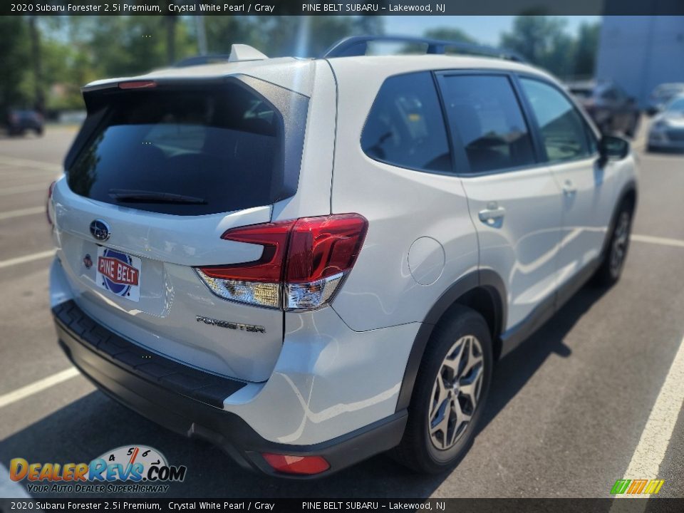 2020 Subaru Forester 2.5i Premium Crystal White Pearl / Gray Photo #6