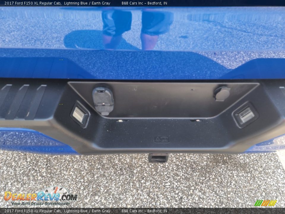 2017 Ford F150 XL Regular Cab Lightning Blue / Earth Gray Photo #9