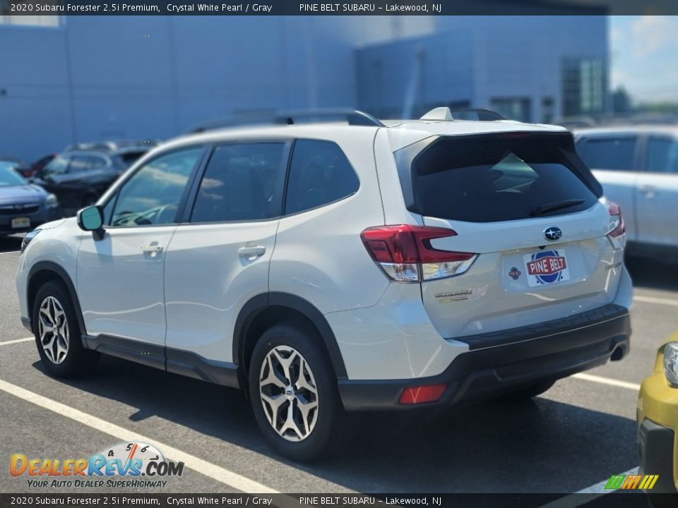 2020 Subaru Forester 2.5i Premium Crystal White Pearl / Gray Photo #7
