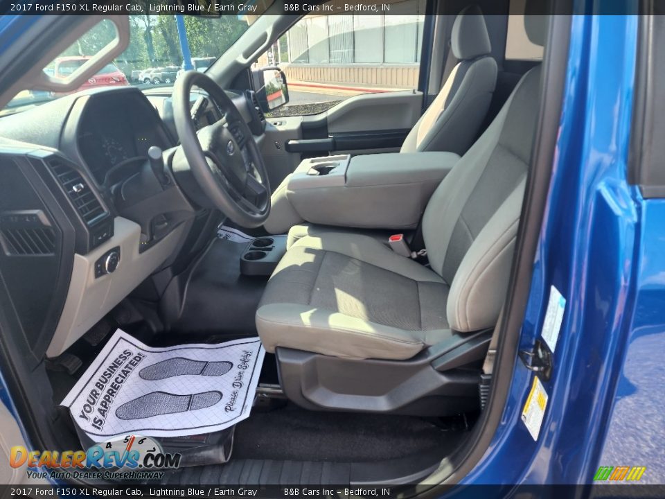 2017 Ford F150 XL Regular Cab Lightning Blue / Earth Gray Photo #12