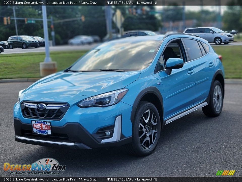 Front 3/4 View of 2022 Subaru Crosstrek Hybrid Photo #1