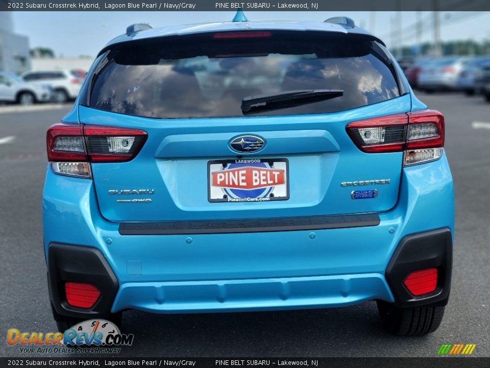 2022 Subaru Crosstrek Hybrid Lagoon Blue Pearl / Navy/Gray Photo #5