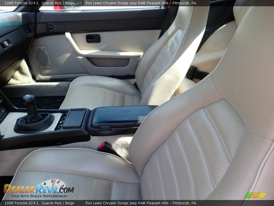 Beige Interior - 1988 Porsche 924 S Photo #10