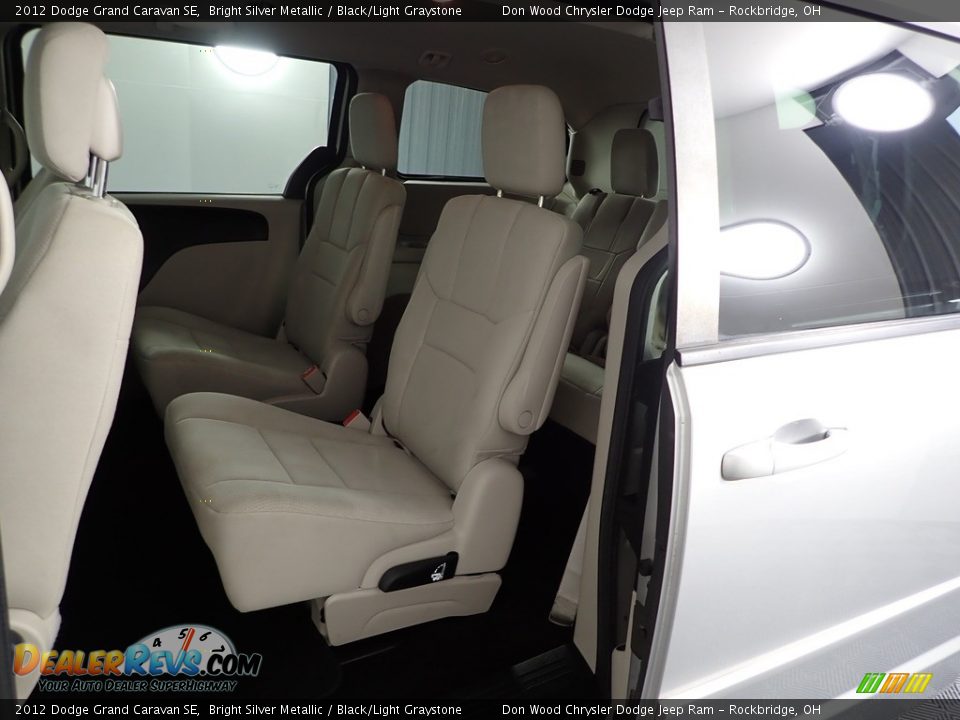2012 Dodge Grand Caravan SE Bright Silver Metallic / Black/Light Graystone Photo #19