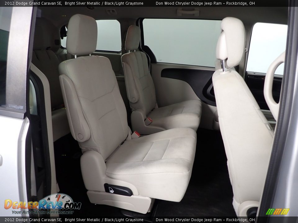 2012 Dodge Grand Caravan SE Bright Silver Metallic / Black/Light Graystone Photo #25