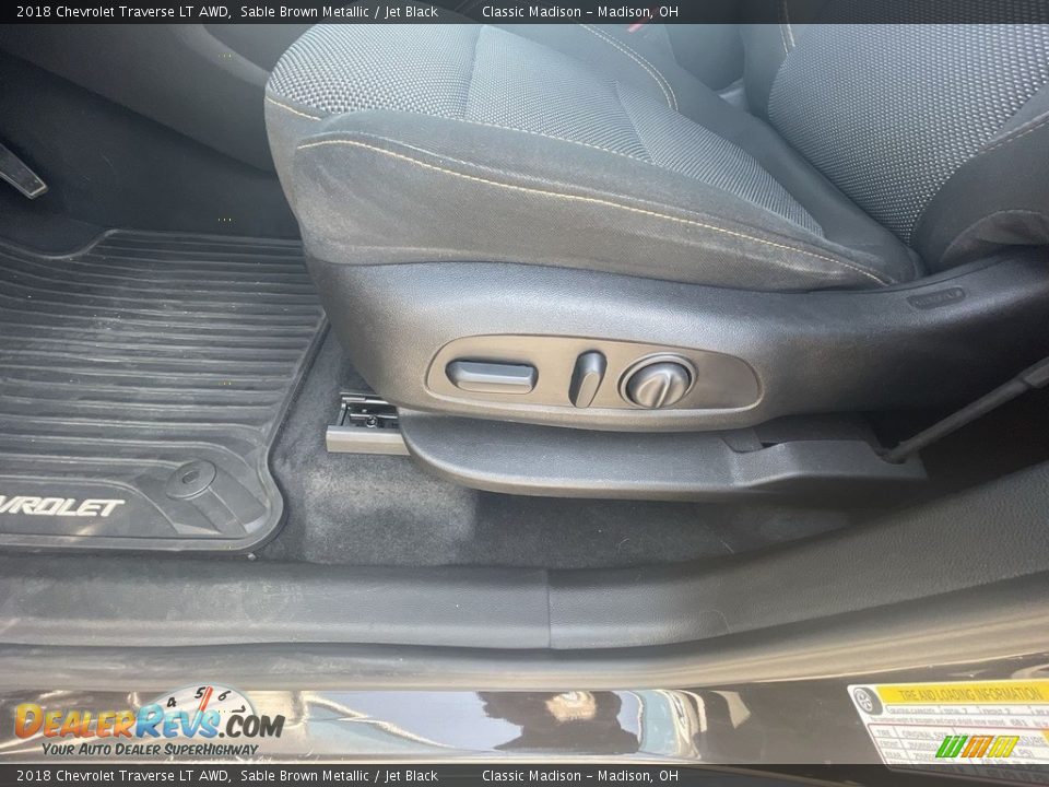 2018 Chevrolet Traverse LT AWD Sable Brown Metallic / Jet Black Photo #7