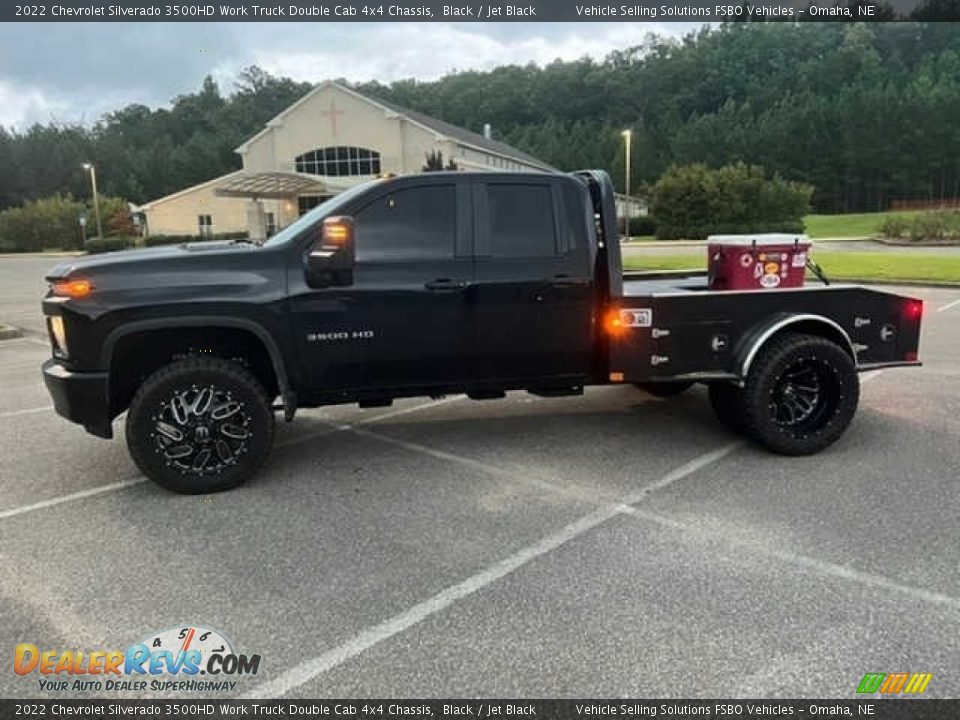 2022 Chevrolet Silverado 3500HD Work Truck Double Cab 4x4 Chassis Black / Jet Black Photo #1