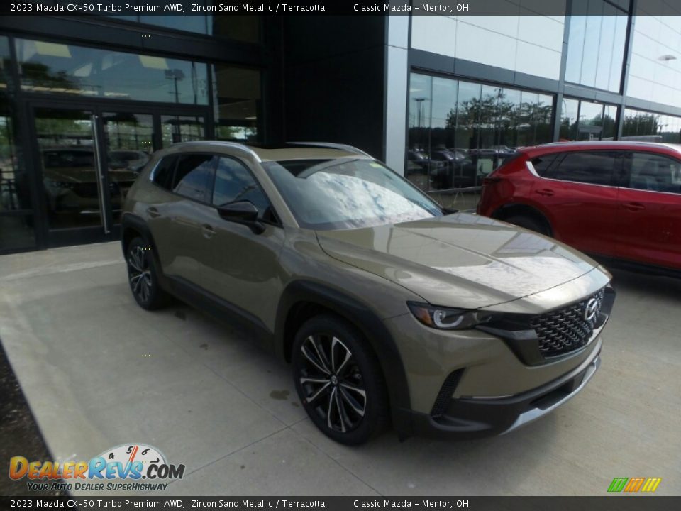 Front 3/4 View of 2023 Mazda CX-50 Turbo Premium AWD Photo #1