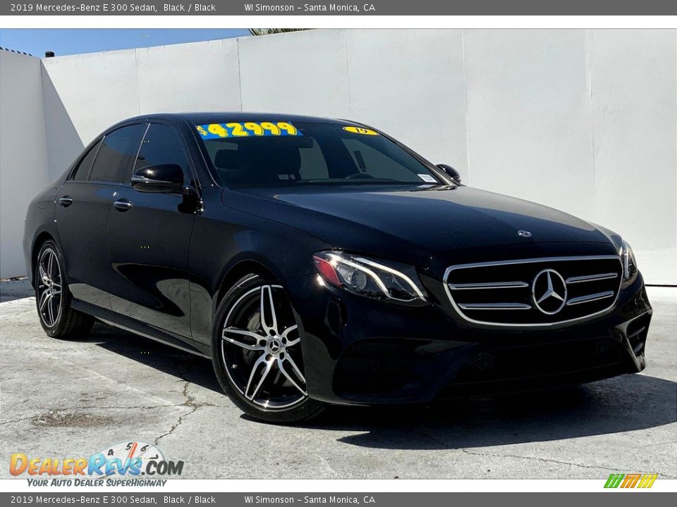 2019 Mercedes-Benz E 300 Sedan Black / Black Photo #2