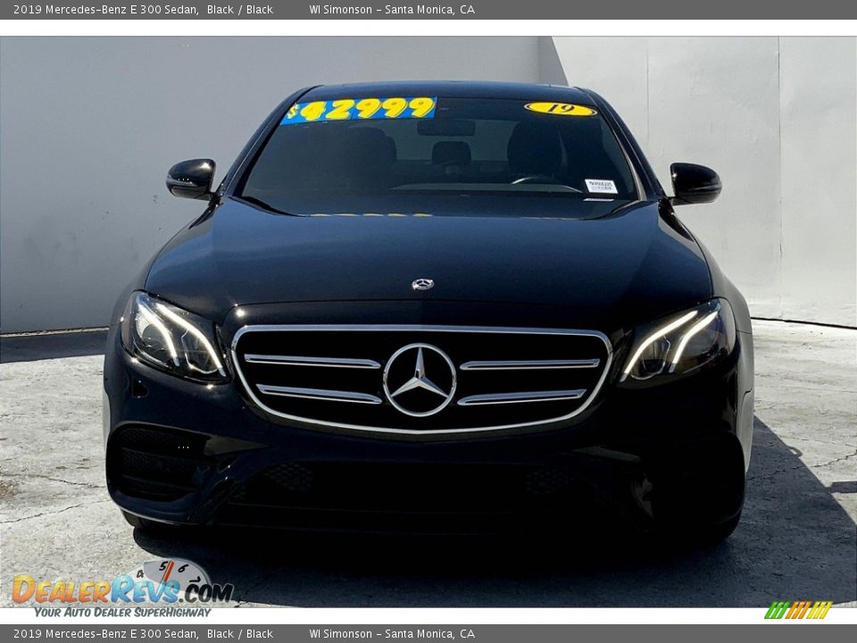 2019 Mercedes-Benz E 300 Sedan Black / Black Photo #3