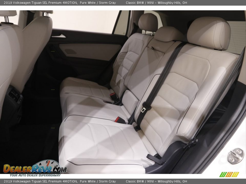 2019 Volkswagen Tiguan SEL Premium 4MOTION Pure White / Storm Gray Photo #18