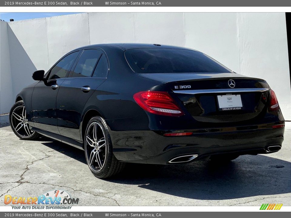 2019 Mercedes-Benz E 300 Sedan Black / Black Photo #11