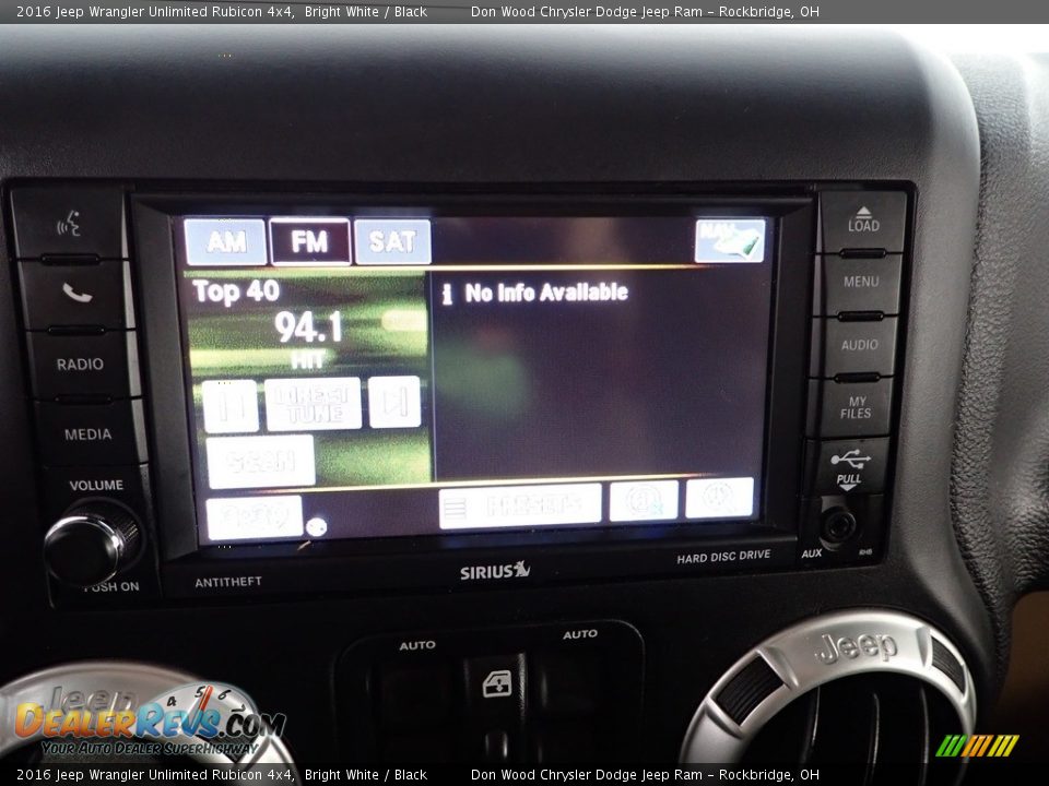 2016 Jeep Wrangler Unlimited Rubicon 4x4 Bright White / Black Photo #2