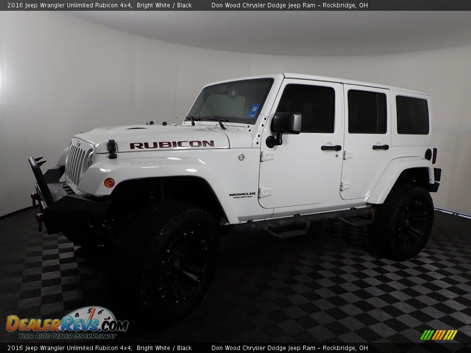 2016 Jeep Wrangler Unlimited Rubicon 4x4 Bright White / Black Photo #4