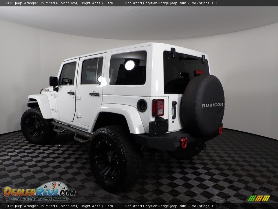 2016 Jeep Wrangler Unlimited Rubicon 4x4 Bright White / Black Photo #5