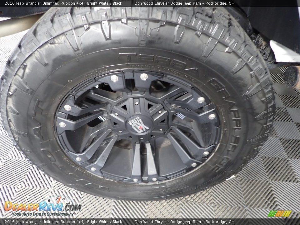2016 Jeep Wrangler Unlimited Rubicon 4x4 Bright White / Black Photo #30
