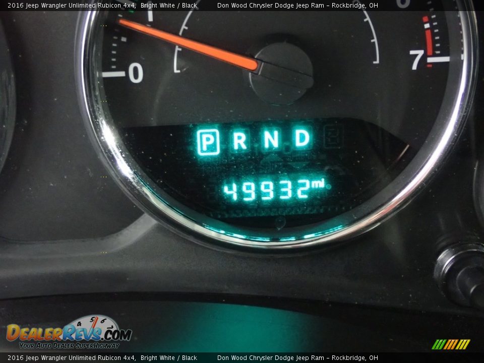 2016 Jeep Wrangler Unlimited Rubicon 4x4 Bright White / Black Photo #31