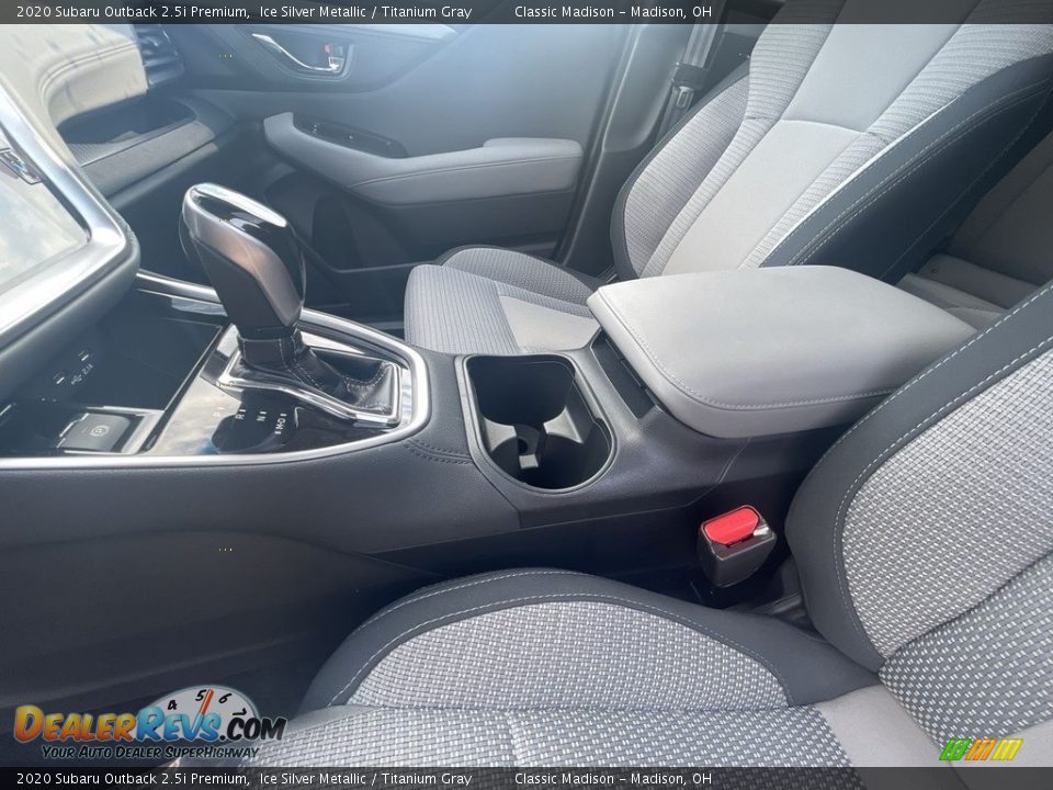 2020 Subaru Outback 2.5i Premium Ice Silver Metallic / Titanium Gray Photo #15
